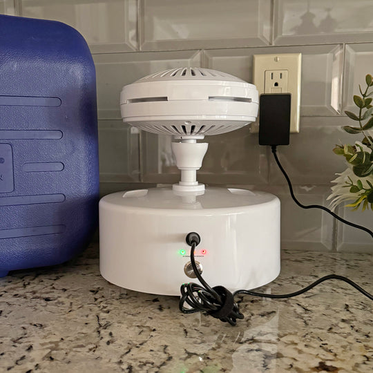 Canopy Breeze CB305 Charger